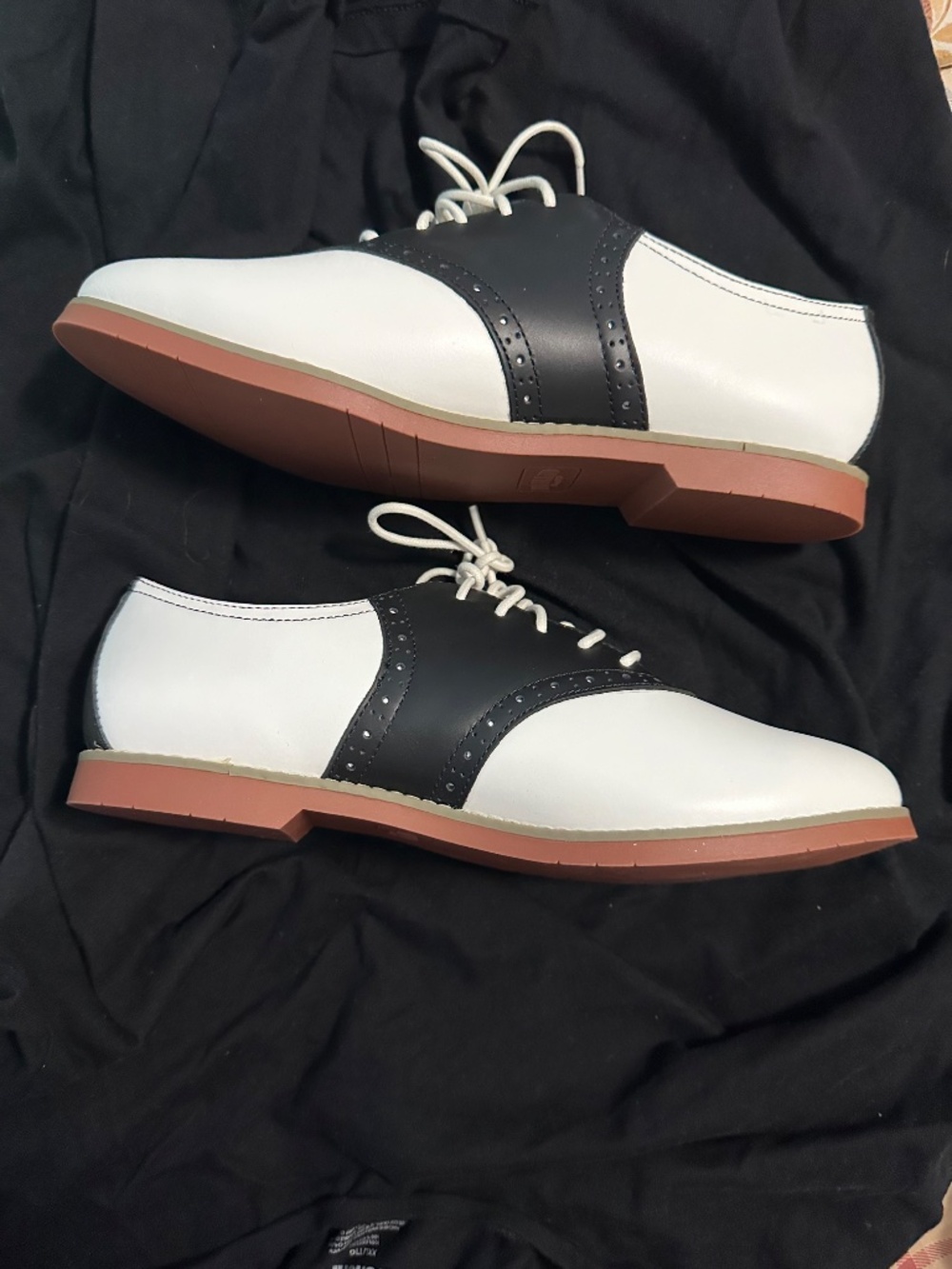 Eastland Sadie Black White Saddle Oxford Shoes Women's 9.5 Wide NEW